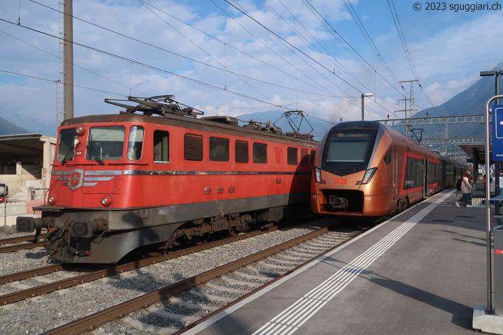 SBB Ae 6/6 11419 'Appenzell Innerrhoden' e SOB RABe 526 218 'Traverso'