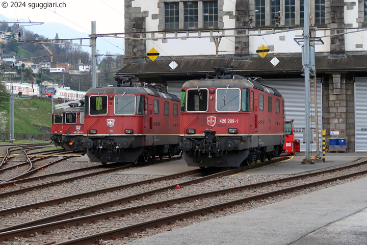 SBB Re 420 167-9, Re 4/4 II 11300 e Re 420 289-1