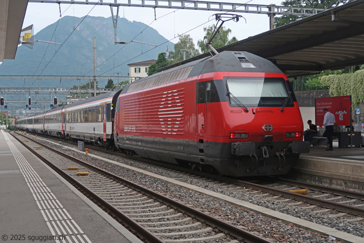 FFS Re 460 048-2