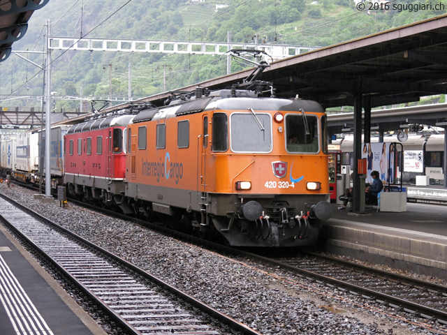 SBB Re 4/4 II 11320 'Interregio Cargo'