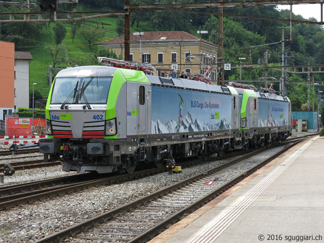 BLS Re 475 402 e 401 per la prima volta in Ticino