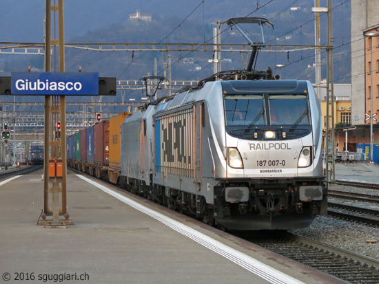 BR 187 007-0 a Giubiasco