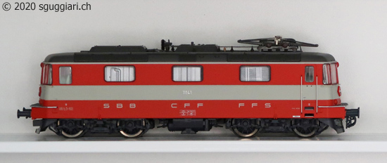 Roco 63842/69842: Re 4/4 II 11141 'Swiss Express'